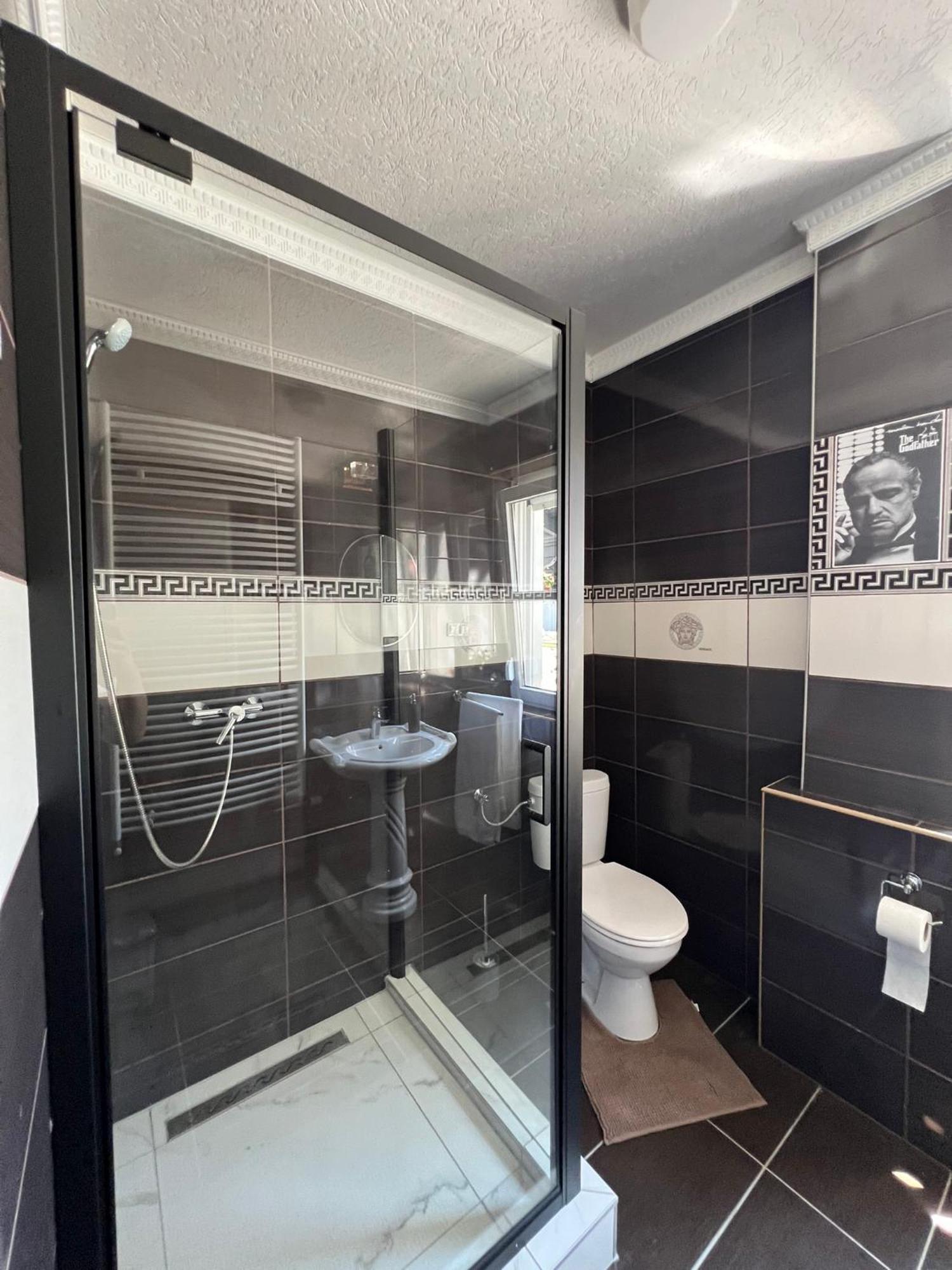 Adel Apartman Kisujszallas Exterior foto